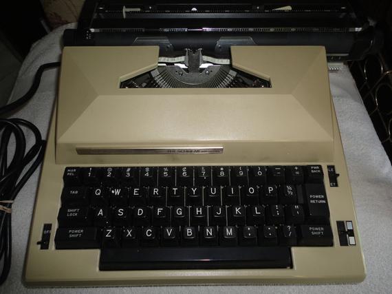 Sears The Scholar Typewriter User Manual